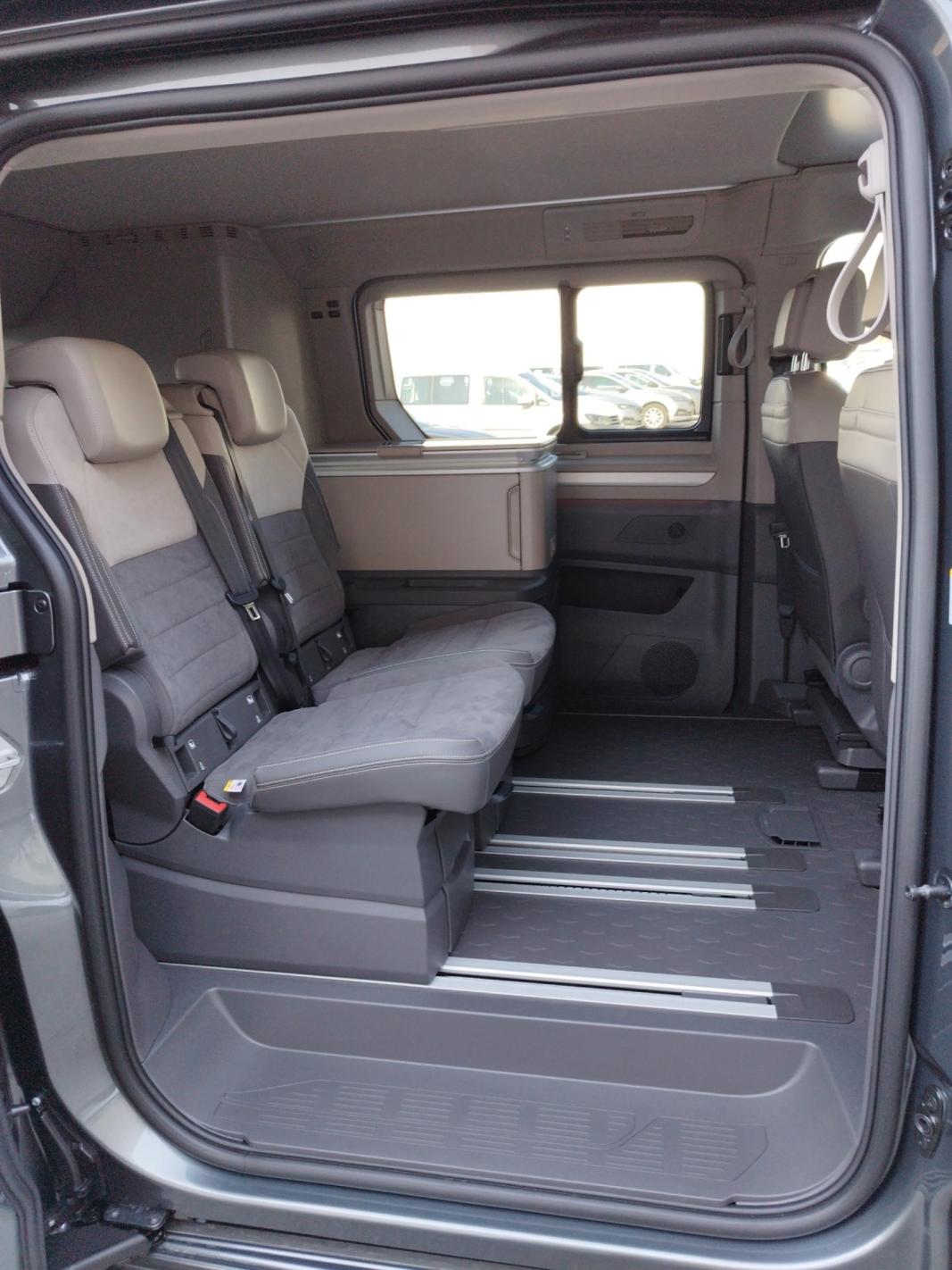 VW California Ocean eHybrid 180 kW 4M