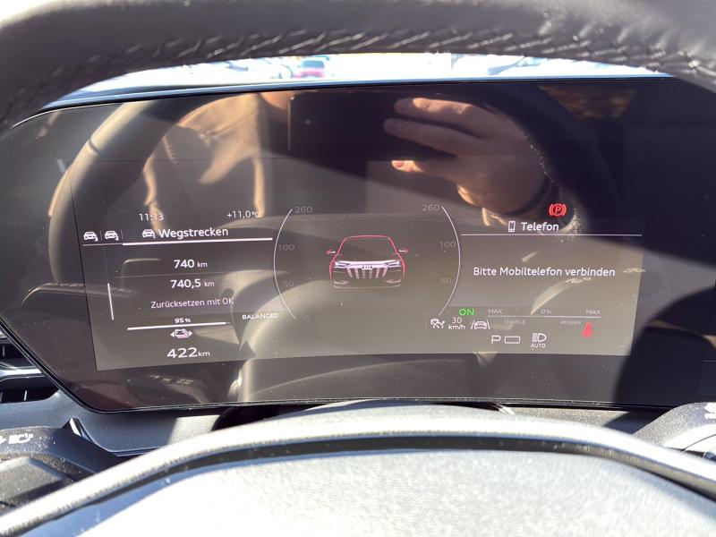 Audi Q6 e-tron quattro