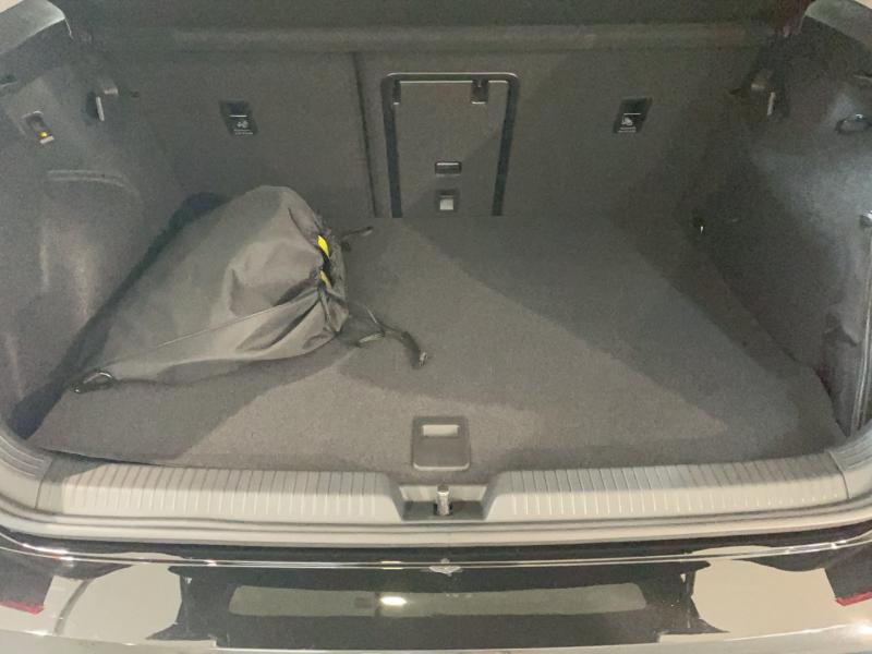 VW Golf Rabbit eHybrid DSG 150 kW