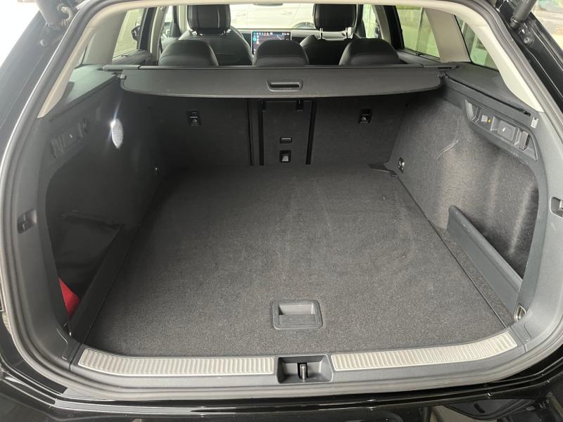 VW Passat Variant Business TDI DSG