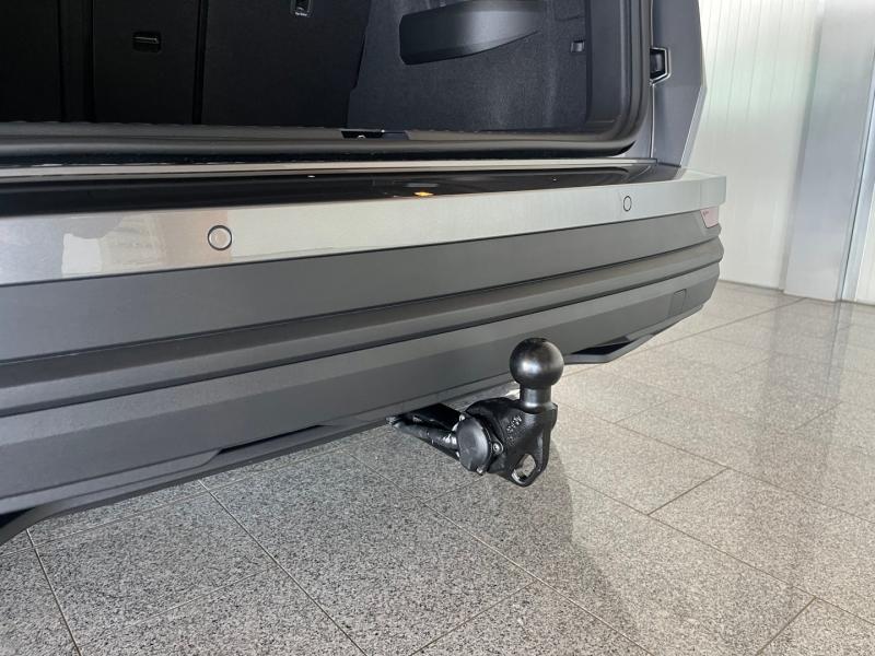 Škoda Karoq Selection TSI