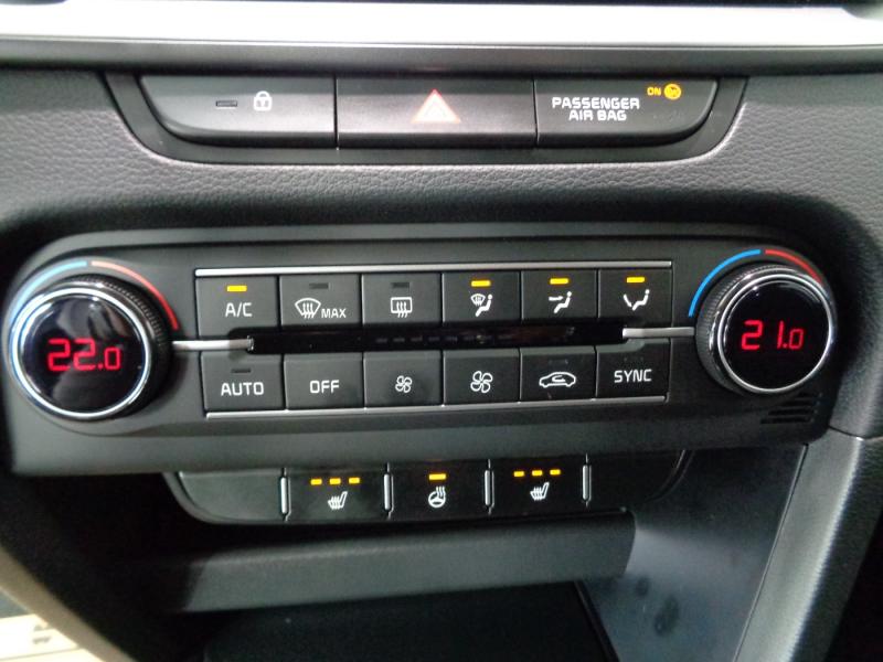 KIA XCEED/SIL/1.0 TGDI/MT6/115