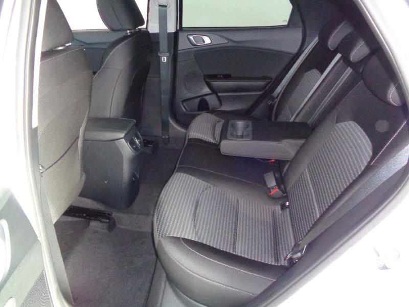 KIA XCEED/SIL/1.0 TGDI/MT6/115