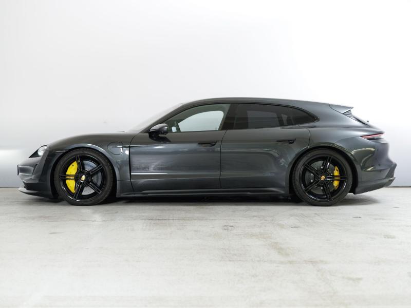 Porsche Taycan Turbo S Sport Turismo