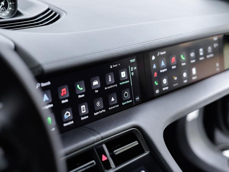 Porsche Taycan Turbo S Sport Turismo