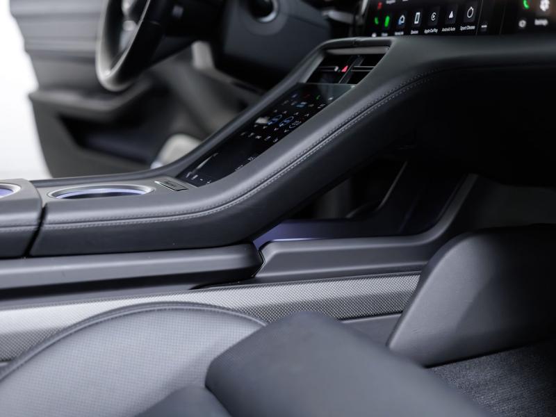 Porsche Taycan Turbo S Sport Turismo