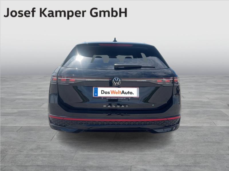 VW Passat Variant Sport TDI DSG