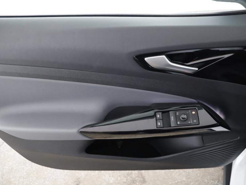 VW ID.5 Pure 125 kW mit Infotainment-Paket