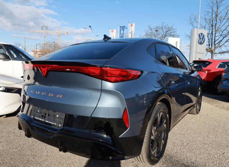 CUPRA Tavascan 210kW/286PS