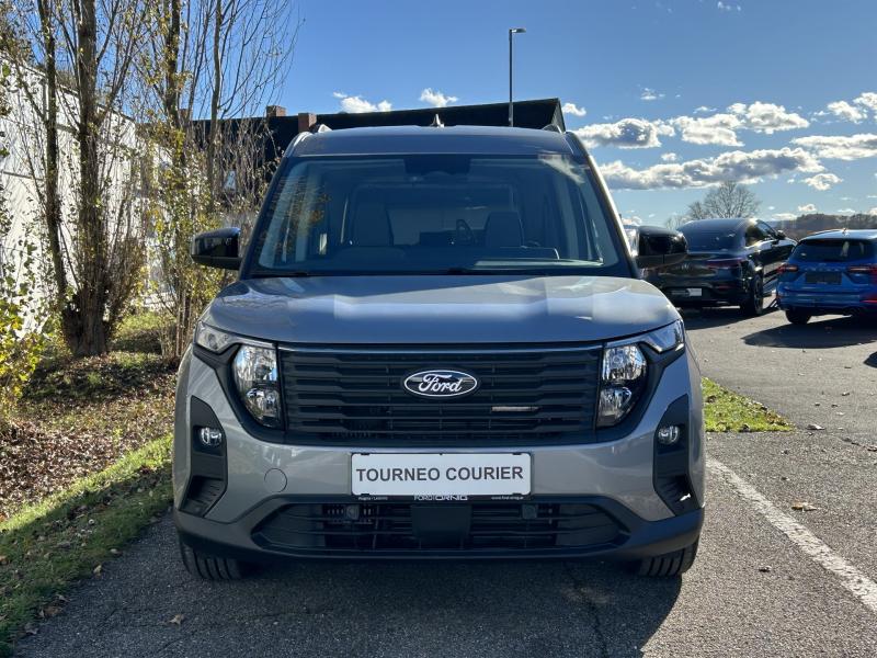 Tourneo Courier Titanium  1.0EcoBoost 125PS A7