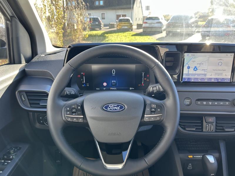 Tourneo Courier Titanium  1.0EcoBoost 125PS A7