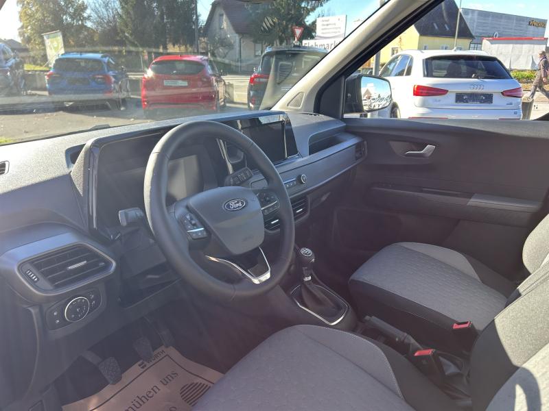 Tourneo Courier Titanium 1.0EcoBoost 125PS M6