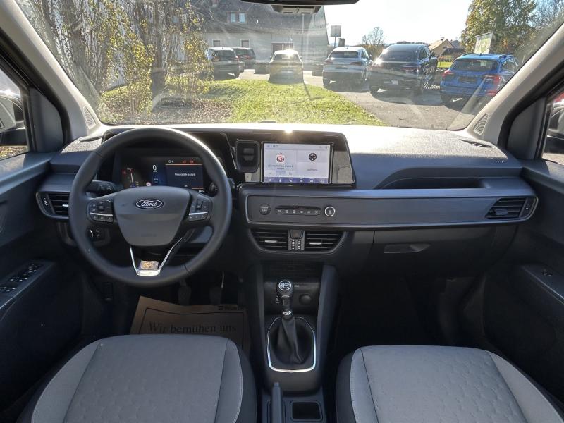 Tourneo Courier Titanium 1.0EcoBoost 125PS M6