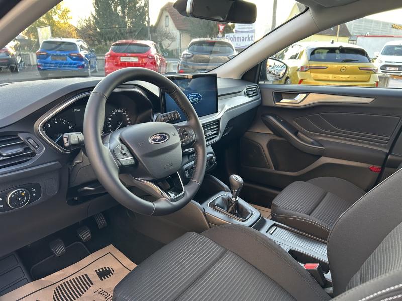 Focus Titanium Traveller 1.0EcoBoost 125PS M6