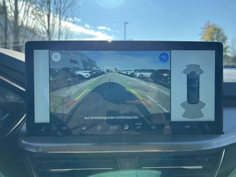 Focus Titanium Edition Traveller 1.5EcoBlue 115PS A8