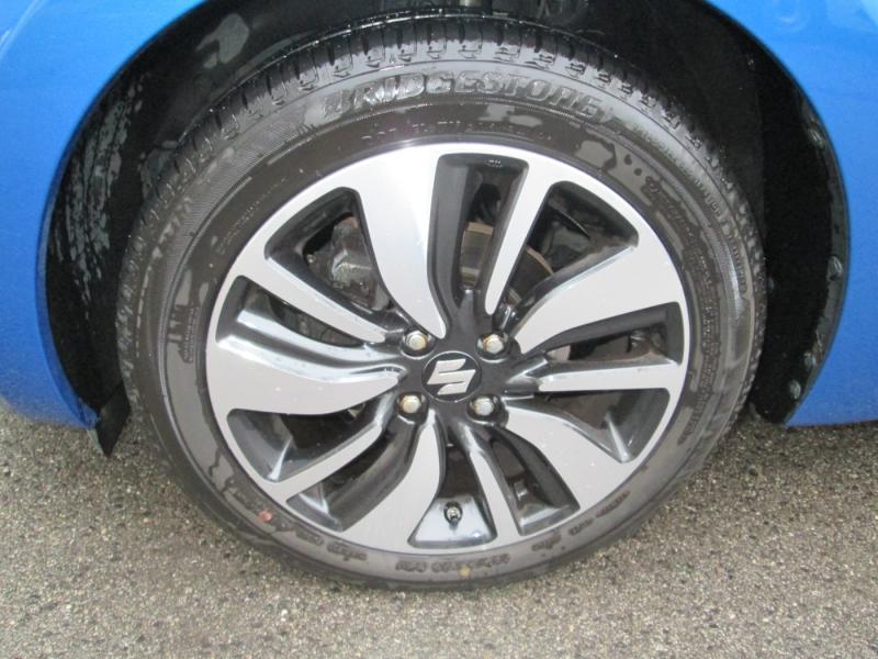 Suzuki Swift 12 Hybrid DualJet Flash