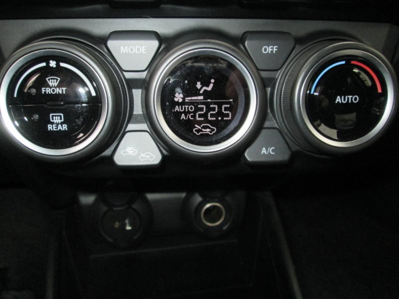 Suzuki Swift 12 Hybrid DualJet Flash