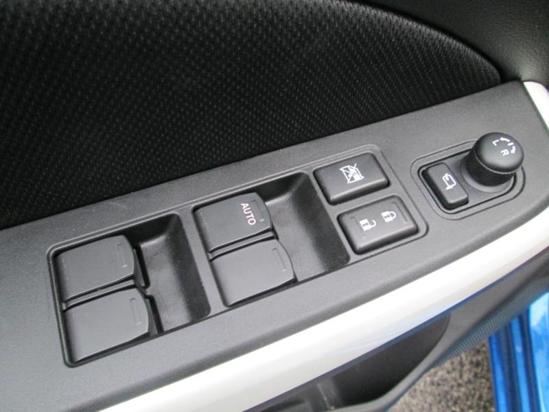 Suzuki Swift 12 Hybrid DualJet Flash