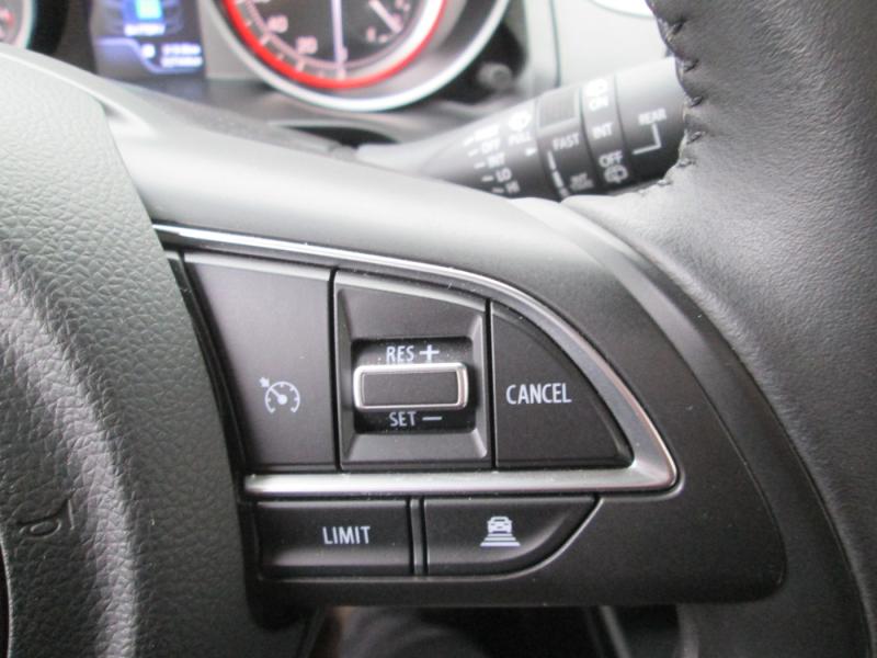 Suzuki Swift 12 Hybrid DualJet Flash