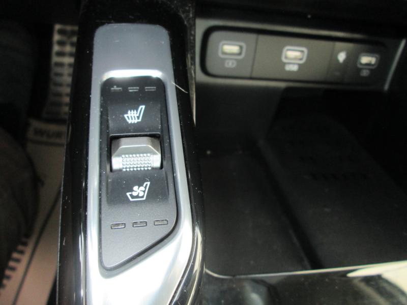 KIA SORENTO/6S/UVO/2.2 CRDI/193PS