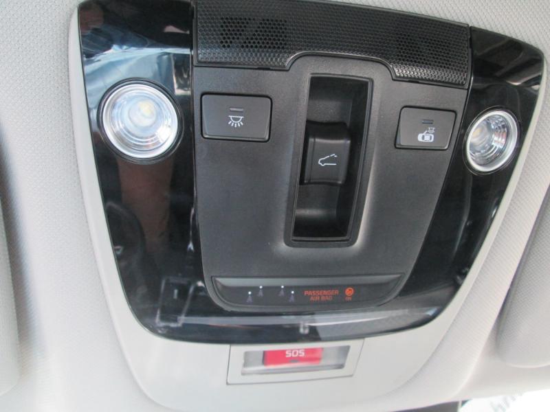 KIA SORENTO/6S/UVO/2.2 CRDI/193PS