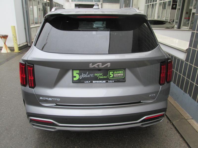 KIA SORENTO/6S/UVO/2.2 CRDI/193PS