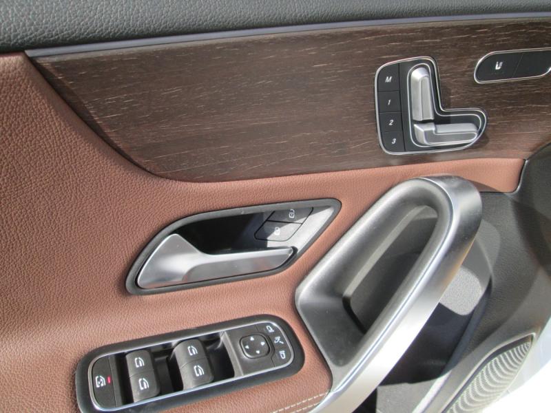 MERCEDES-BENZ A 220 d Aut.