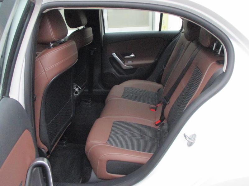 MERCEDES-BENZ A 220 d Aut.