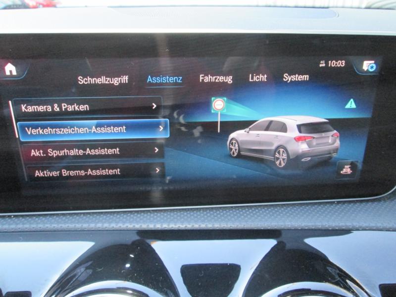 MERCEDES-BENZ A 220 d Aut.