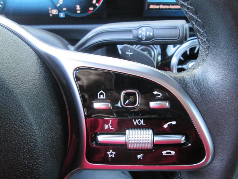 MERCEDES-BENZ A 220 d Aut.