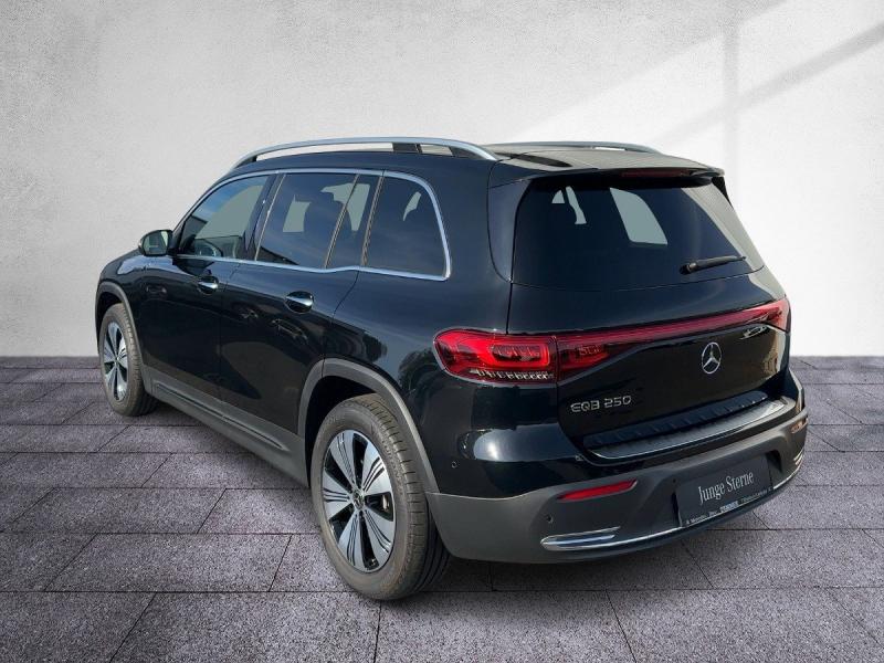 MERCEDES-BENZ EQB 250 Progressive