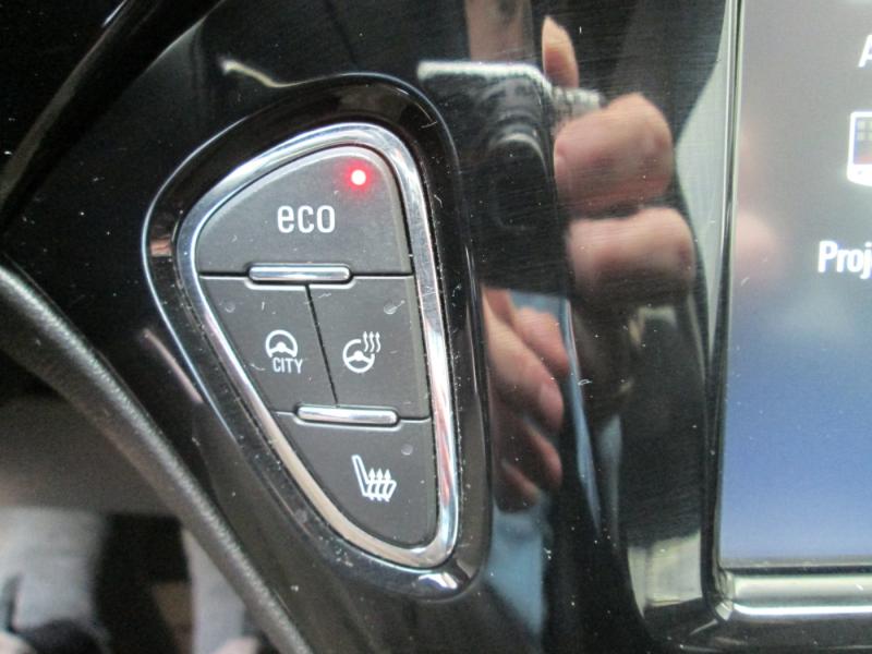 Opel ADAM ROCKS UNL 1.0 S/S 90PS