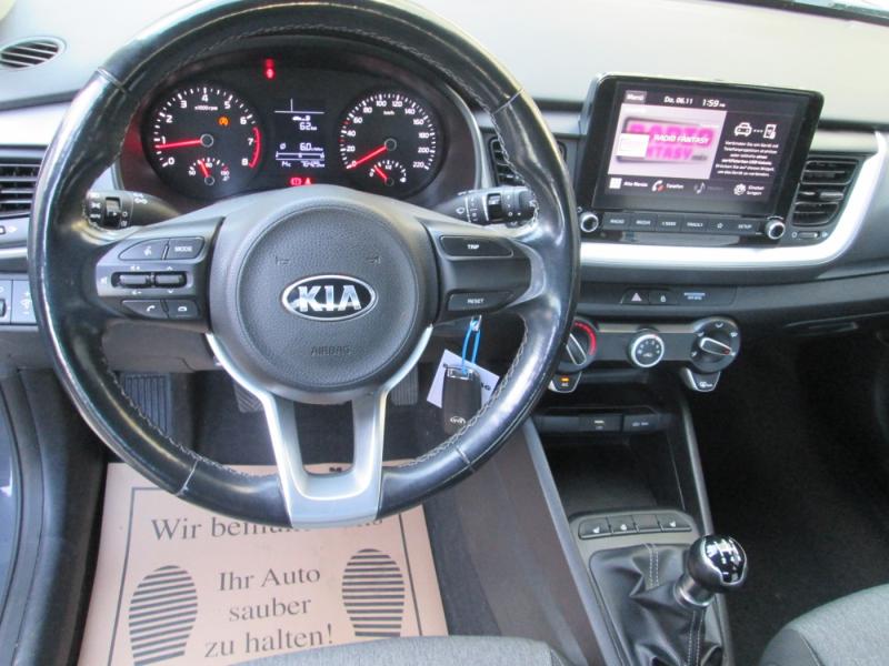 KIA STONIC/TITAN/1.25 MPI/MT5/84