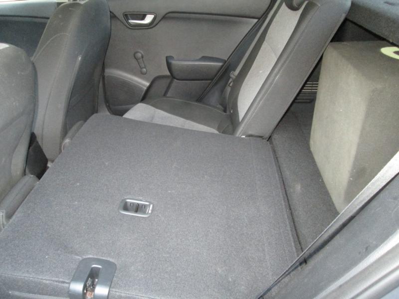 KIA STONIC/TITAN/1.25 MPI/MT5/84