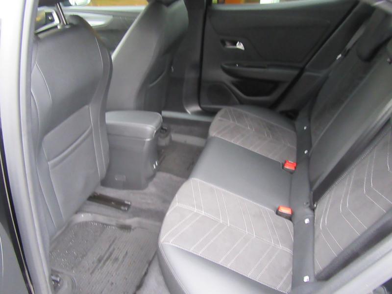 Opel MOKKA ULT 1.2 S/S AT8 130PS