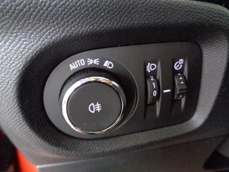 Opel CORSA F ED 1.2 S/S 5G 75PS