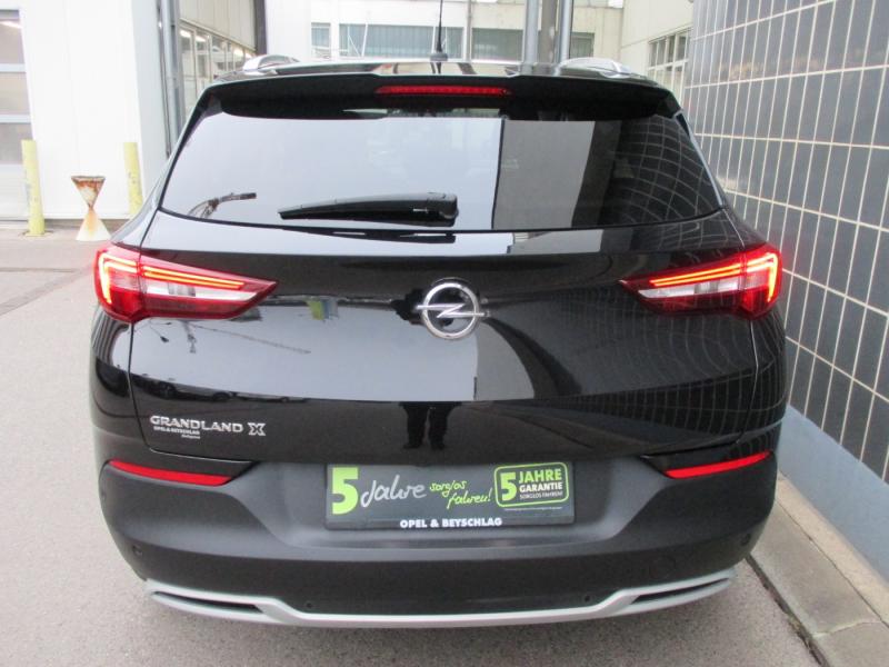 Opel GRANDLAND X ELE 1.2 AT 130PS