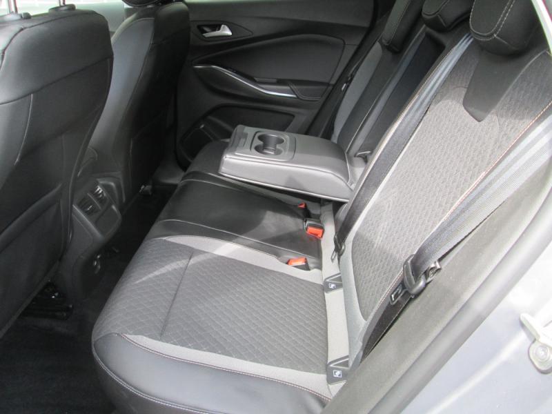 Opel GRANDLAND X ELE 1.2 AT 130PS