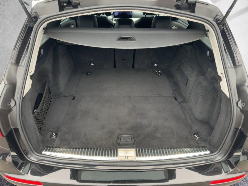 MERCEDES-BENZ E 220 d 4MATIC T-Modell