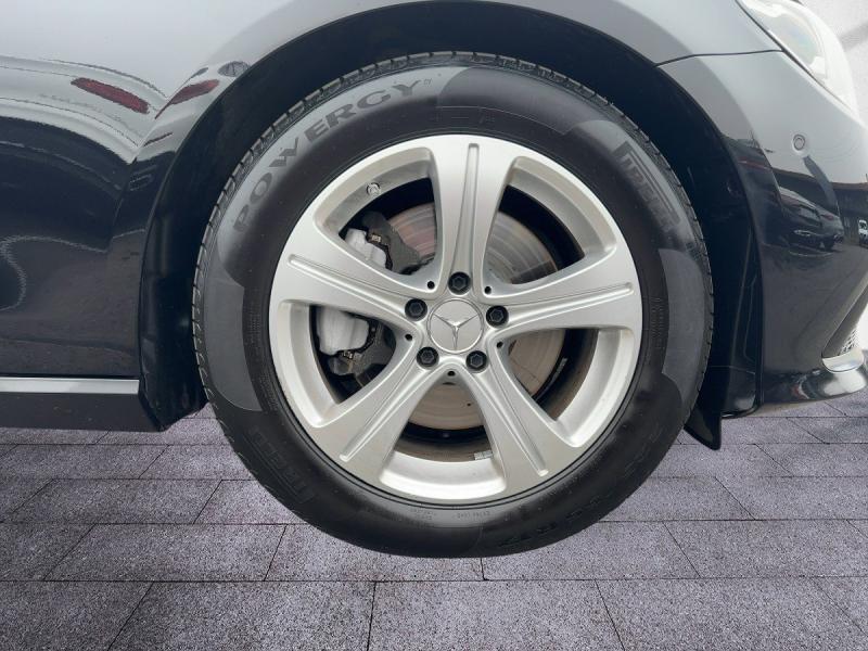 MERCEDES-BENZ E 220 d 4MATIC T-Modell