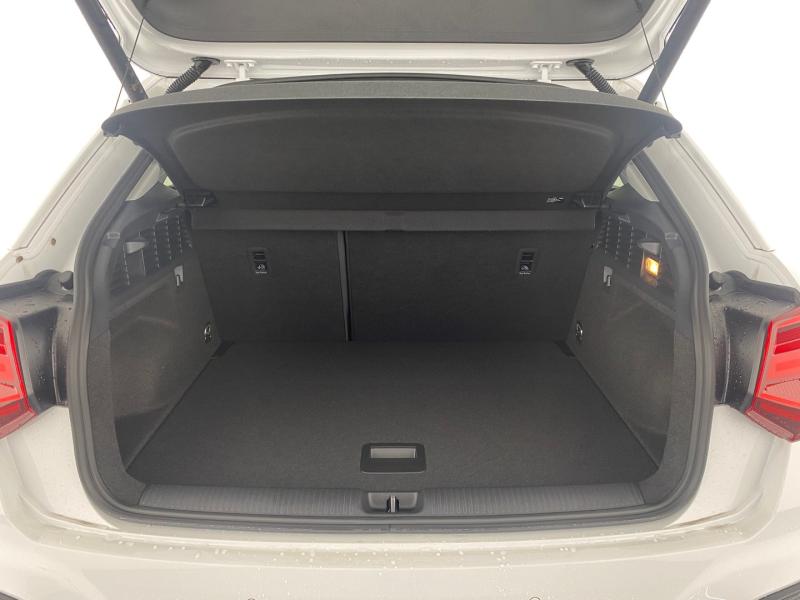 Audi Q2 30 TFSI admired