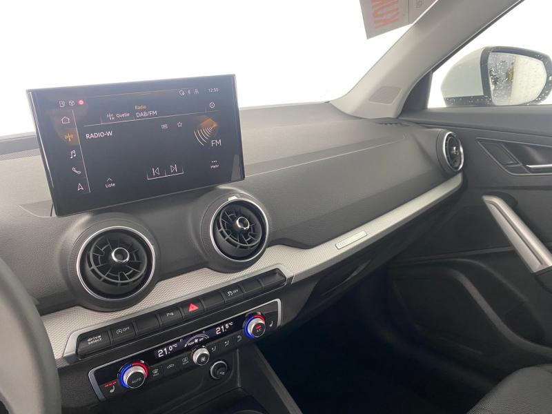 Audi Q2 30 TFSI admired