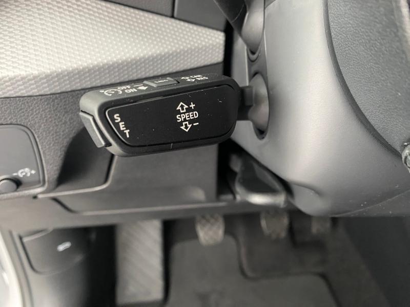 Audi Q2 30 TFSI admired