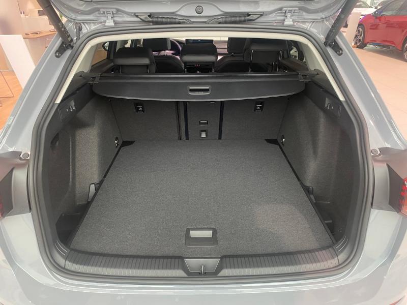 VW Golf Variant Business TSI