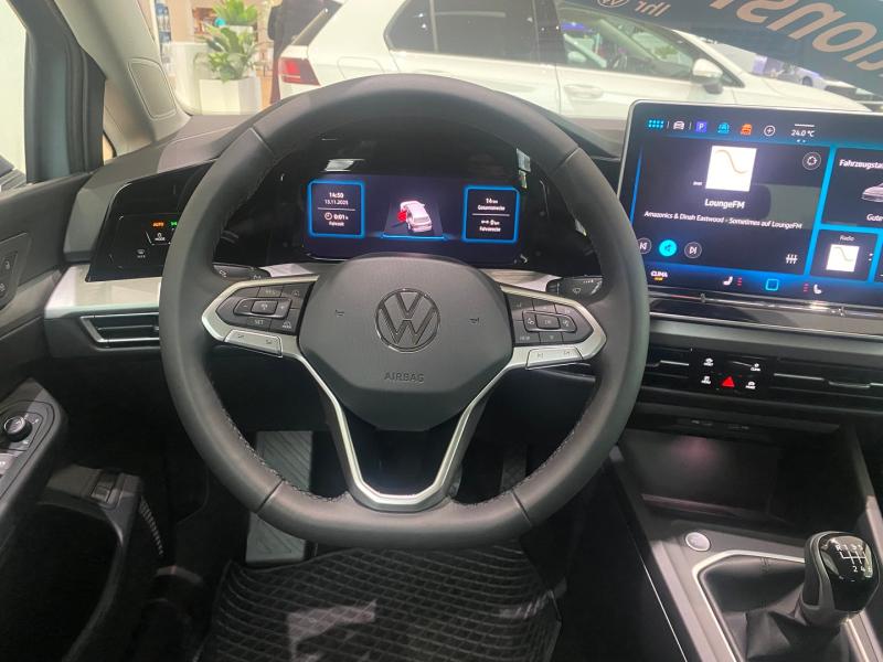 VW Golf Variant Business TSI