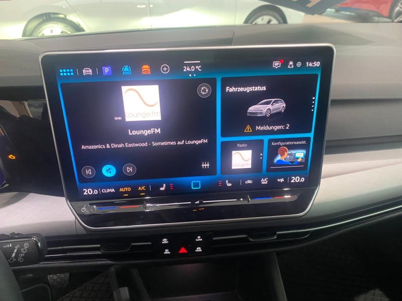 VW Golf Variant Business TSI