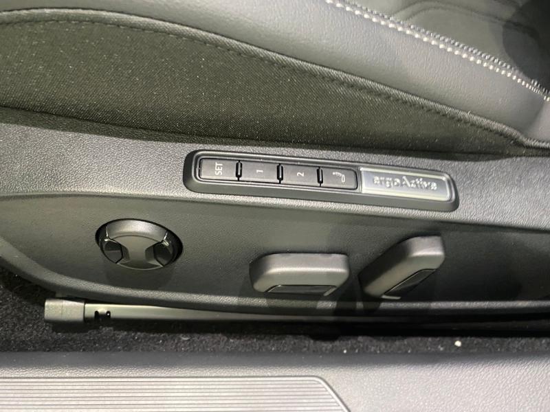 VW Golf Variant Business TSI