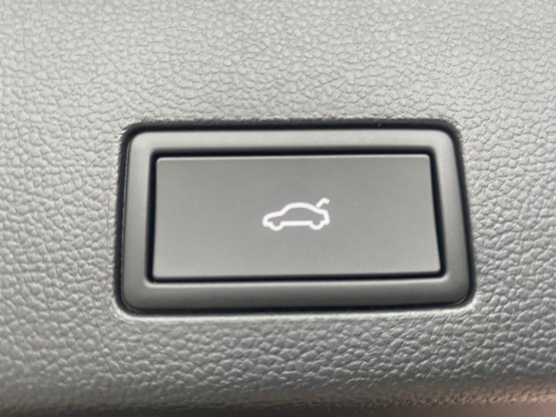 VW Golf Variant Business TSI