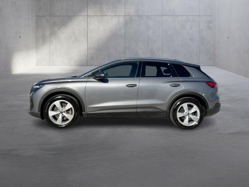 Audi Q4 45 e-tron quattro business