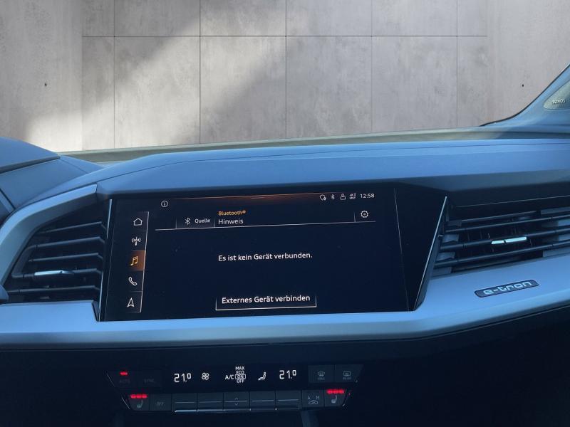 Audi Q4 45 e-tron quattro business